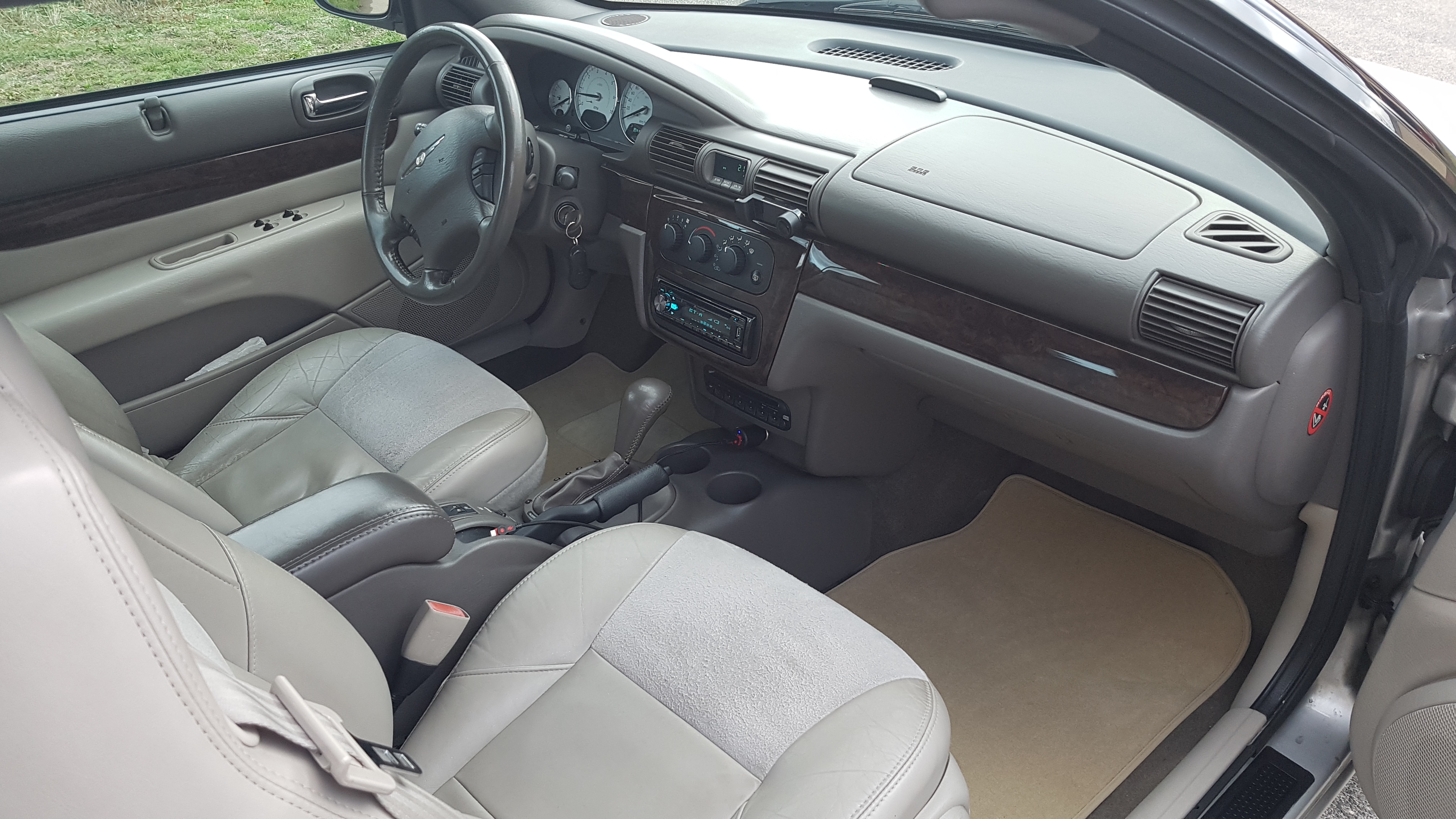 Eigene Originalaufnahme eines gereinigten Cockpits